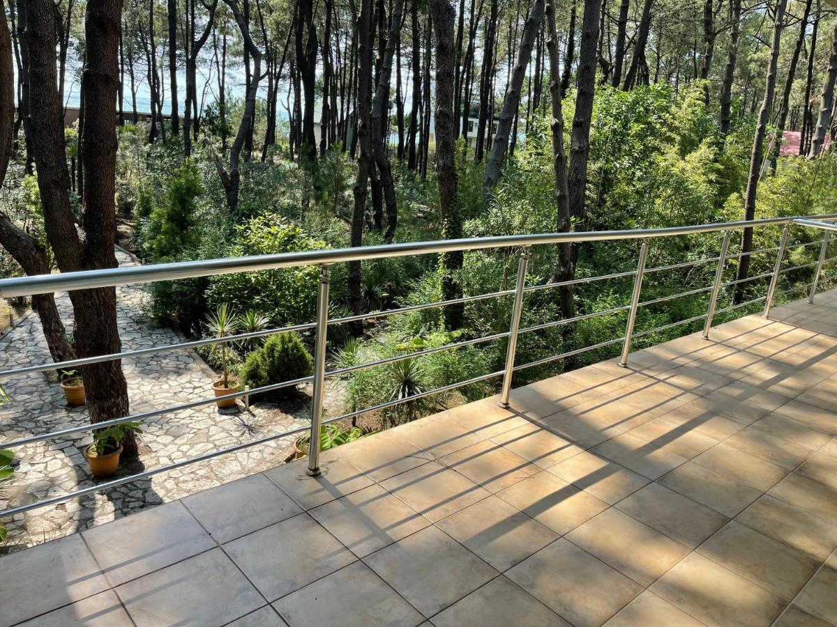 Andamati Beach Resort Григолети Экстерьер фото
