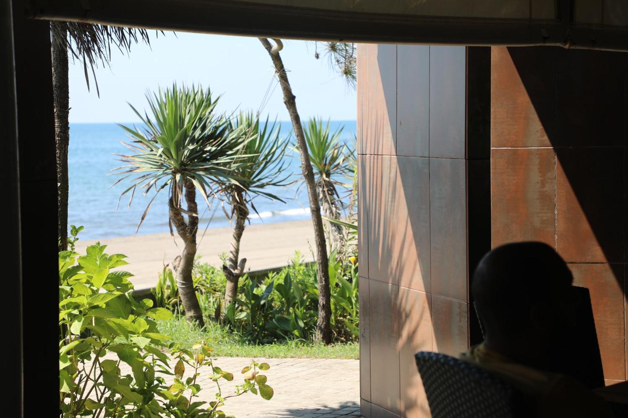 Andamati Beach Resort Григолети Экстерьер фото